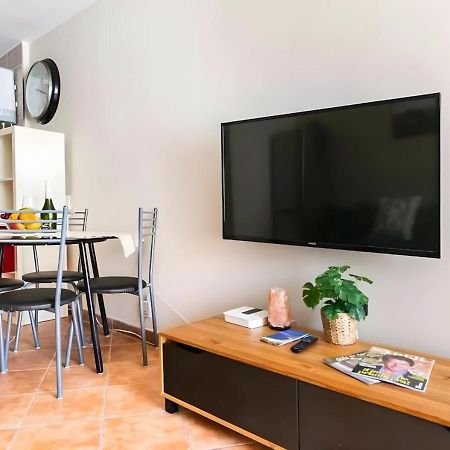 Cosy Apartment In Los Cristianos 5Min To The Ocean Exteriör bild