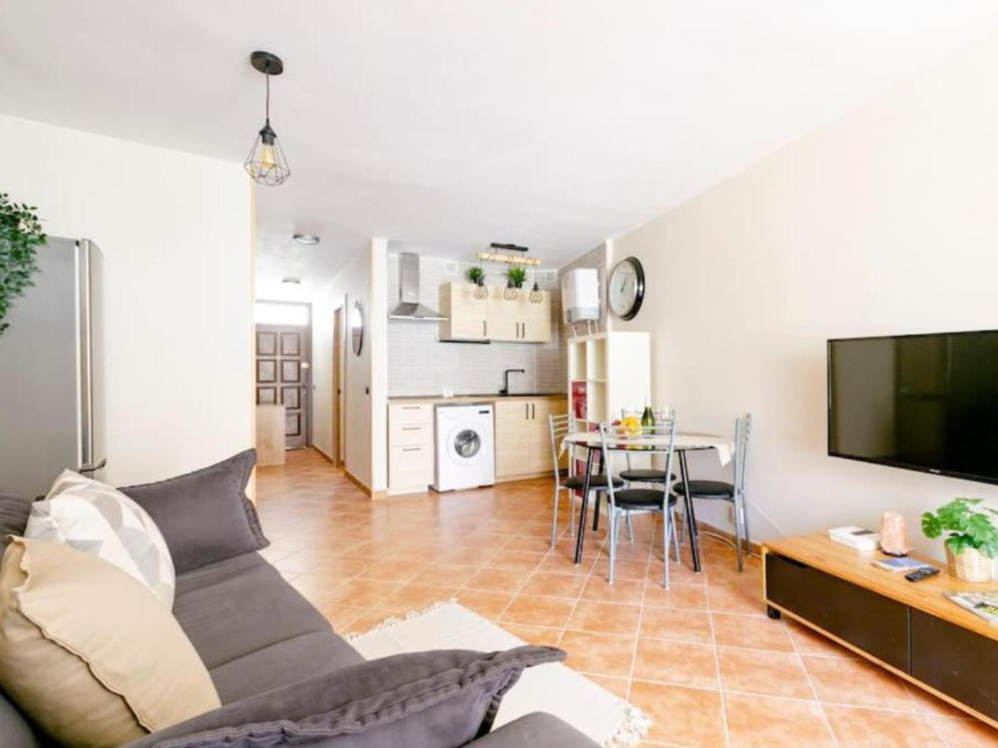 Cosy Apartment In Los Cristianos 5Min To The Ocean Exteriör bild